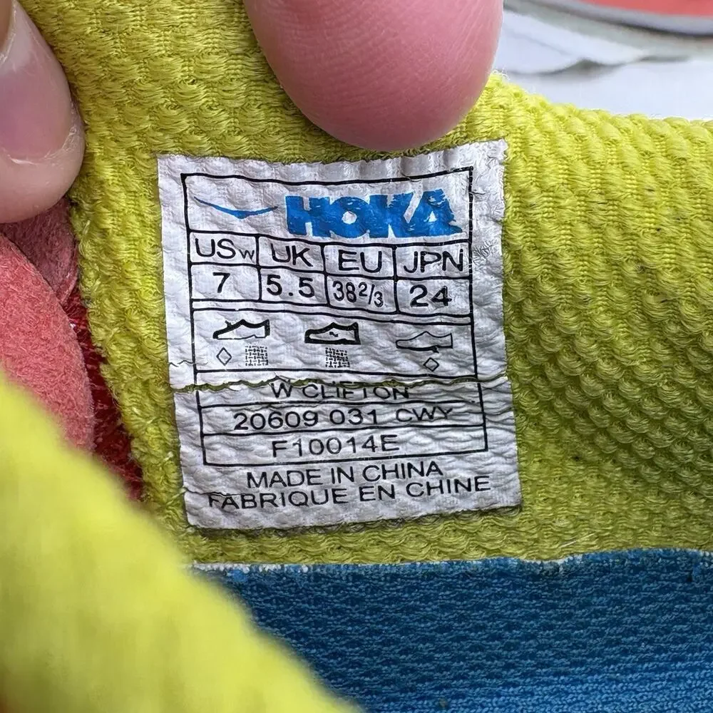 Hoka One One Clifton 1 Women's Size 7 Coral And Yellow Running Shoes F10014G